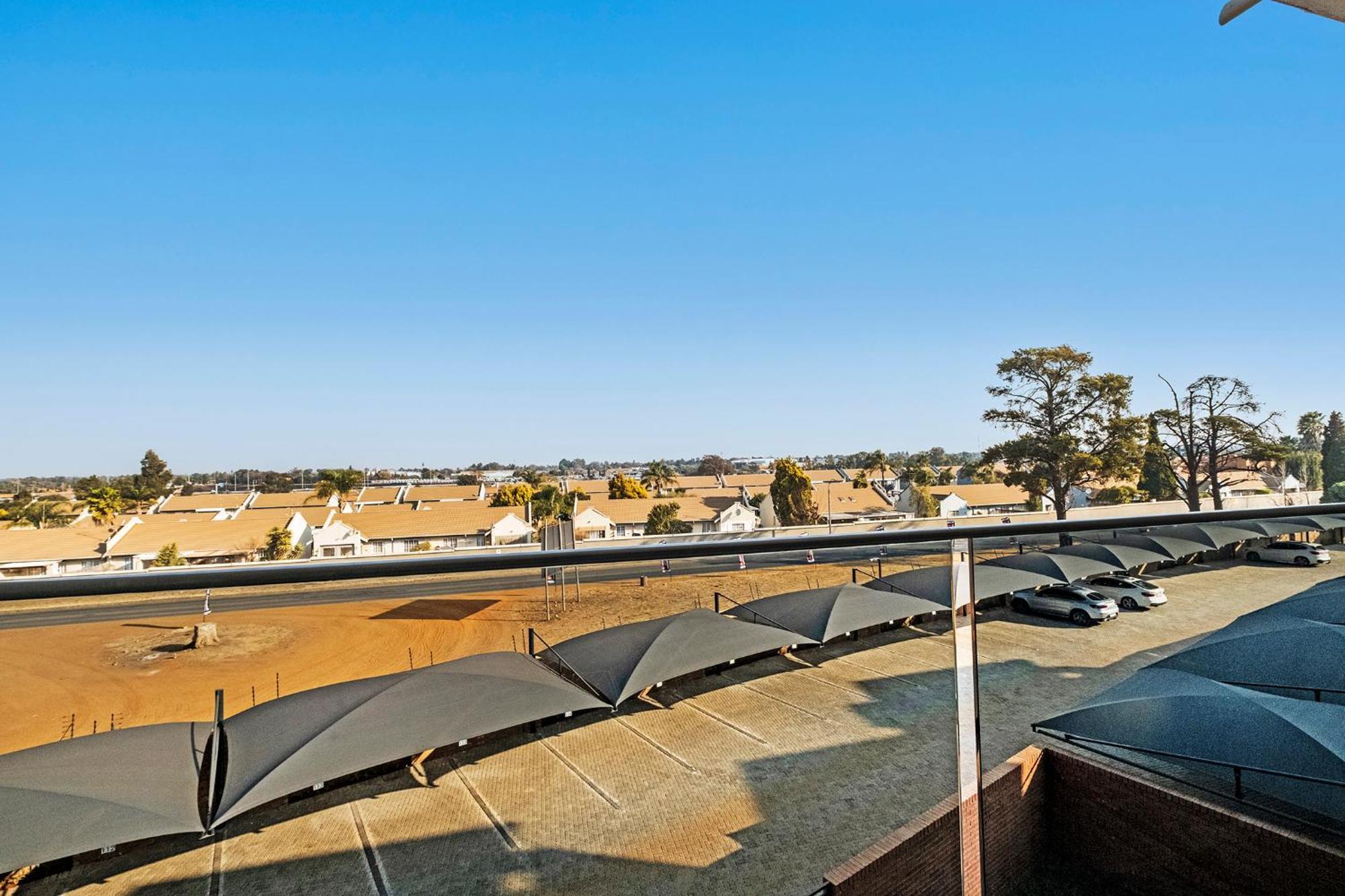 Airport Heights Apartment Boksburg Exterior foto